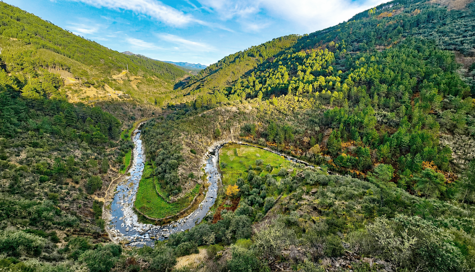 Valle del Malvellido y Mirador de Martilandrán